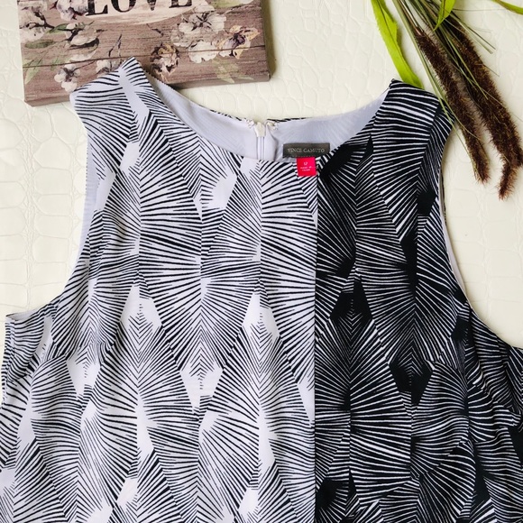 Vince Camuto Abstract Printed Sheath Dress - Picture 5 of 8